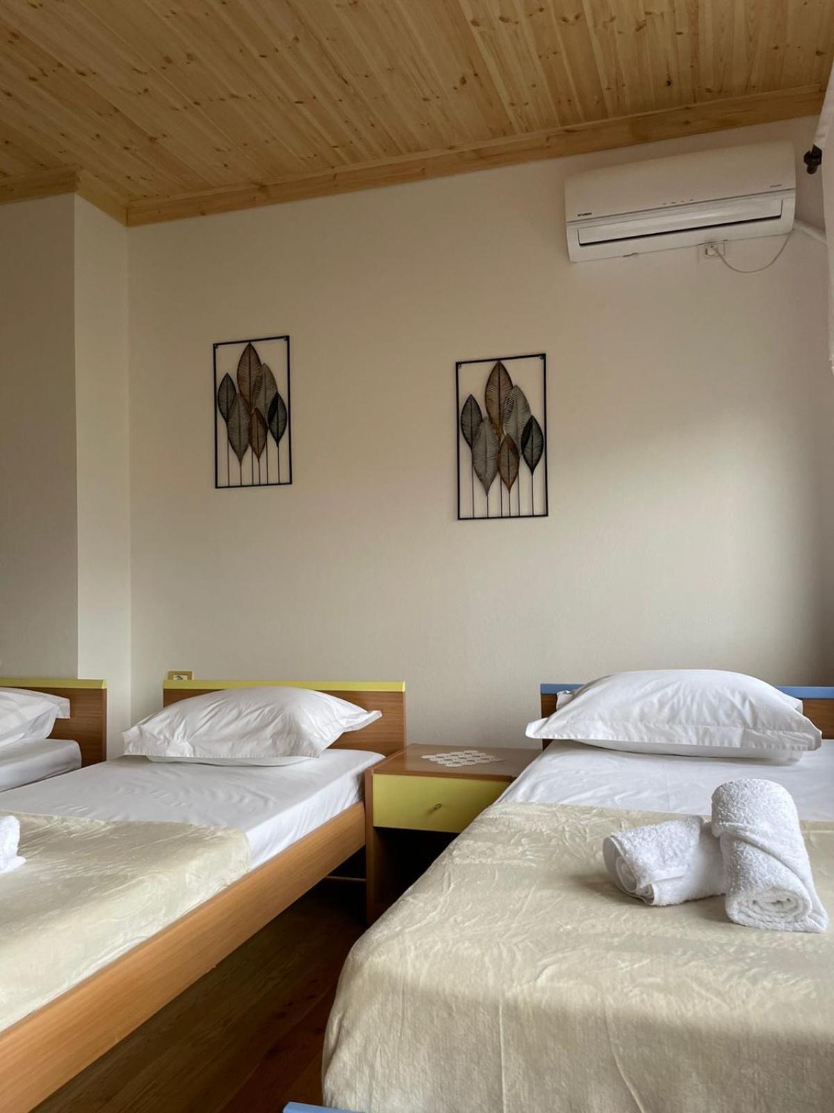 Stonetale Garden Guesthouse Gjirokastër 外观 照片