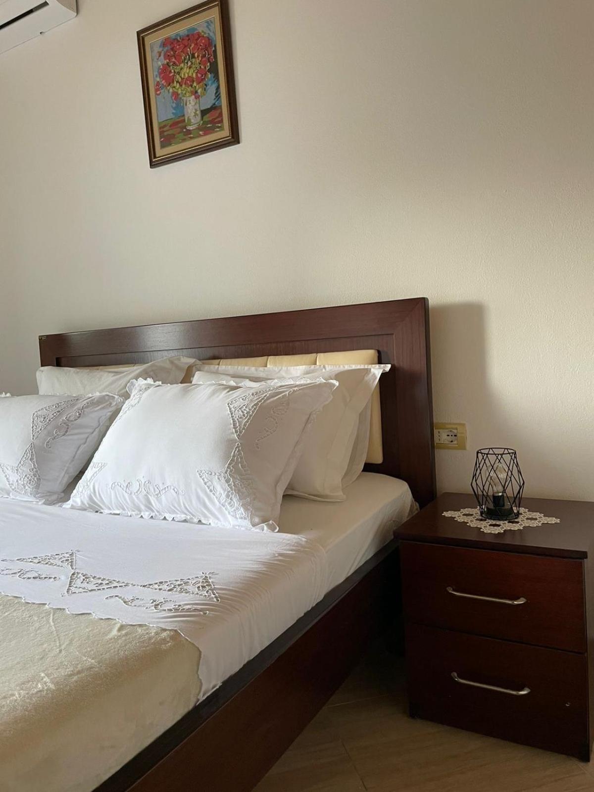 Stonetale Garden Guesthouse Gjirokastër 外观 照片